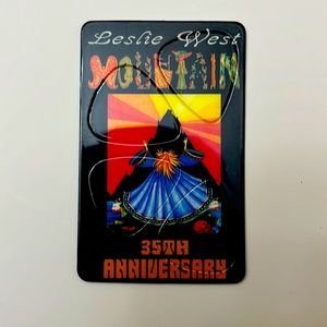 LESLIE WEST MOUNTAIN GUITAR PIK CARD.   35 TH anniversary NEW